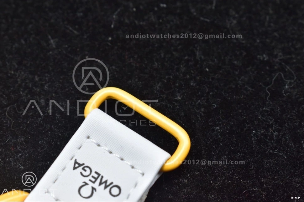 Moonwatch Bioceramic Mission Nylon Swatch to x on the Omega Sun Strap Quartz 1220